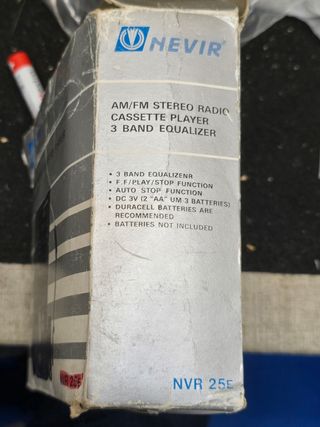 Walkman Radio Casete Nevir NVR 25E con Ecualizador
