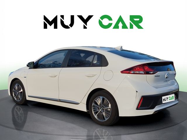 Hyundai Ioniq 1.6 GDI PHEV Klass DCT 104 kW (141 CV)