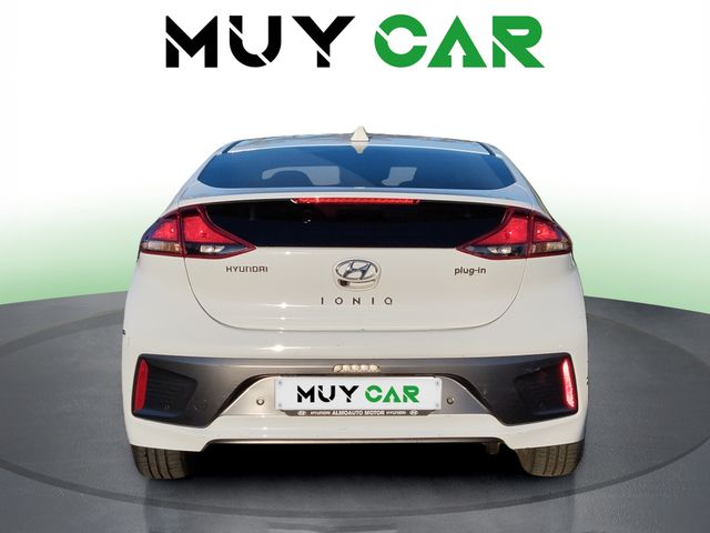 Hyundai Ioniq 1.6 GDI PHEV Klass DCT 104 kW (141 CV)