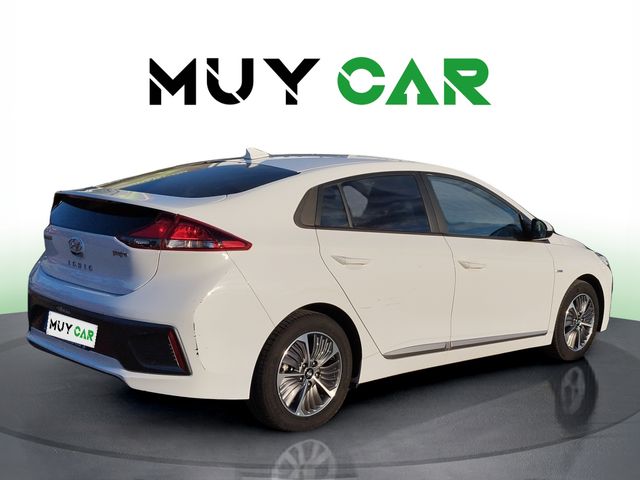 Hyundai Ioniq 1.6 GDI PHEV Klass DCT 104 kW (141 CV)