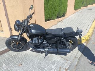Moto G


Guzzi V9 Bobber 2023