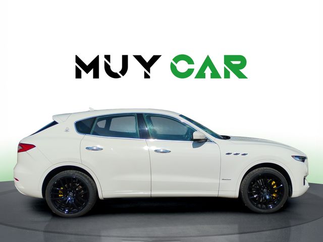 Maserati Levante V6 GranLusso AWD 202 kW (275 CV)