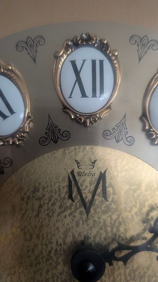 Reloj carrillón de artesanía española