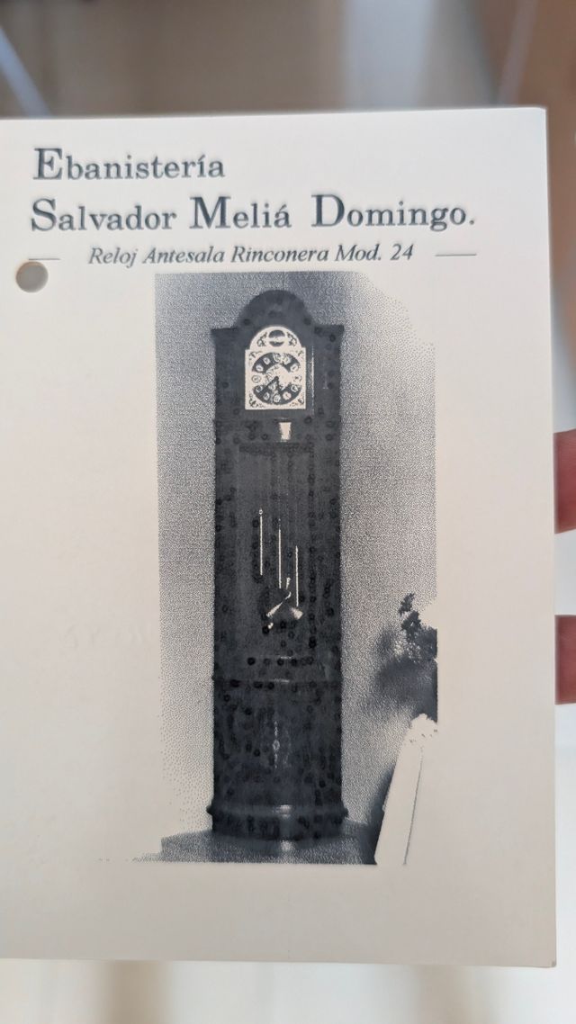 Reloj carrillón de artesanía española