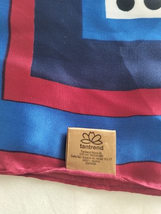 Pañuelo de cuello lunares y rayas