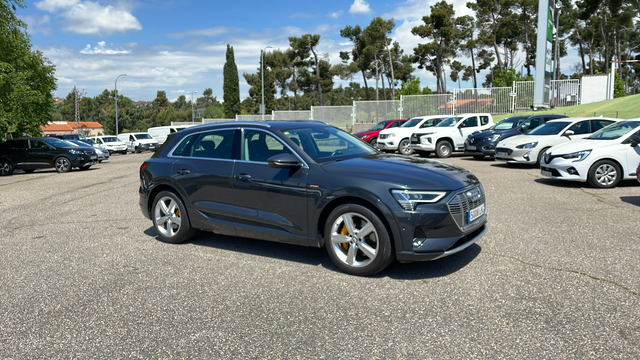Audi e-tron Advanced 50 quattro 230 kW (313 CV)