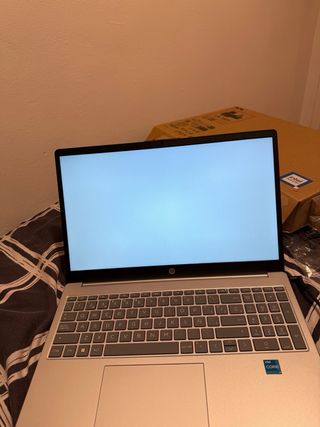 Ordenador HP Plata Nuevo