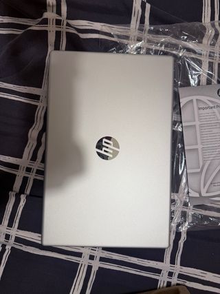 Ordenador HP Plata Nuevo