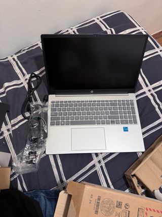 Ordenador HP Plata Nuevo