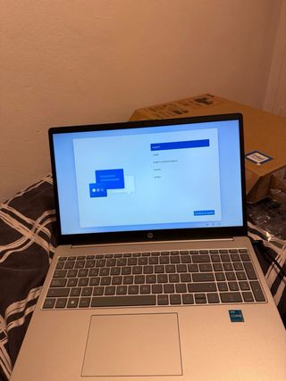 Ordenador HP Plata Nuevo