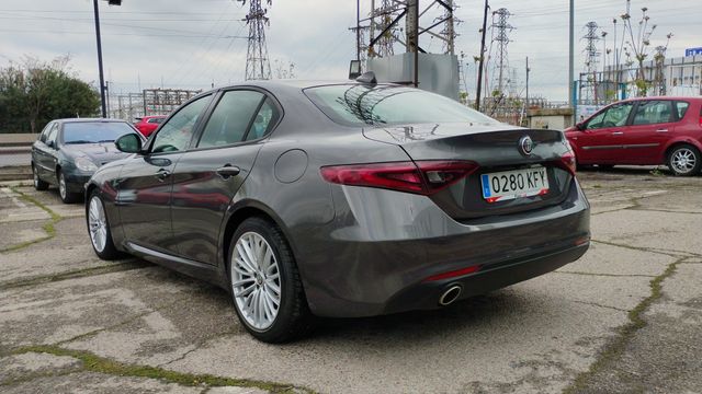 Alfa Romeo Giulia 2.2 Diesel 100 kW (136 CV)