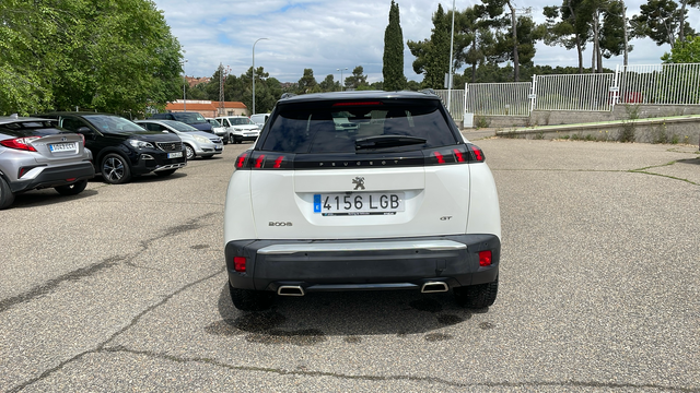 Peugeot 2008 PureTech 155 S&S GT EAT8 115 kW (155 CV)