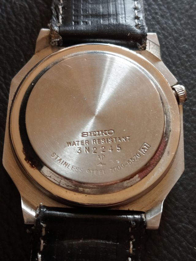 Reloj Seiko 5 Automático Morado