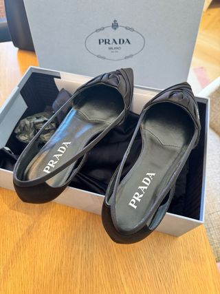 PRADA Bailarinas de satén con abertura