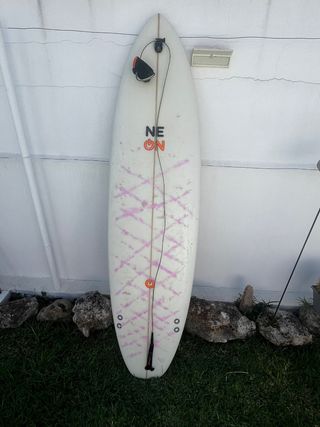 Tabla de surf casi nueva