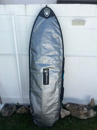 Tabla de surf casi nueva