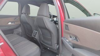 DS DS7 Crossback BlueHDi 180 Be Chic Auto 132 kW (180 CV)