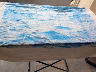 Pareo estampado olas azul y blanco