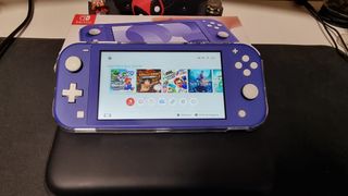 Nintendo Switch Lite Libre con accesorios y juegos