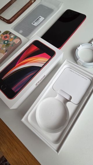 iPhone SE Rojo 64GB 2ª Gen A2296