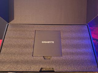 GIGABYTE Radeon RX 7900 XT Gaming OC 20G GDDR6