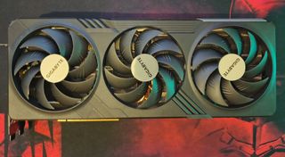 GIGABYTE Radeon RX 7900 XT Gaming OC 20G GDDR6