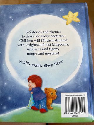 Goodnight Stories: 365 Stories and Rhymes to Cu...