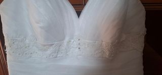 Vestido de Novia Blanco con Volantes