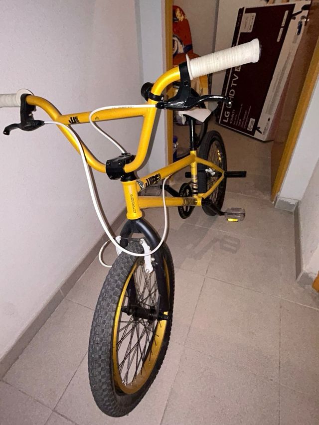 Bicicleta BMX