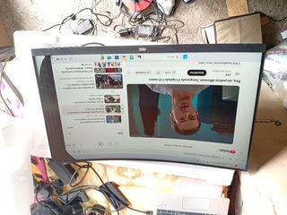 Monitor da gioco curvo AOC CQ32G4VE QHD 32
