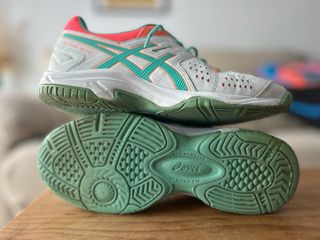 set de pádel zapatillas palas y paletero