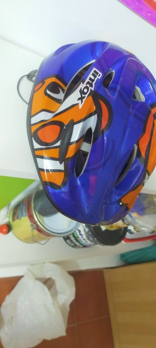 Casco infantil Intox talla S