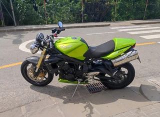 Triumph Street Triple 675 2008