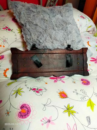 Colgador madera y hierro