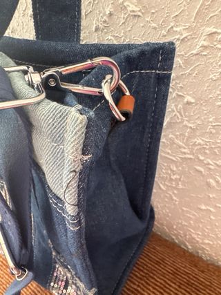 Bolso de mezclilla patchwork con lentejuelas