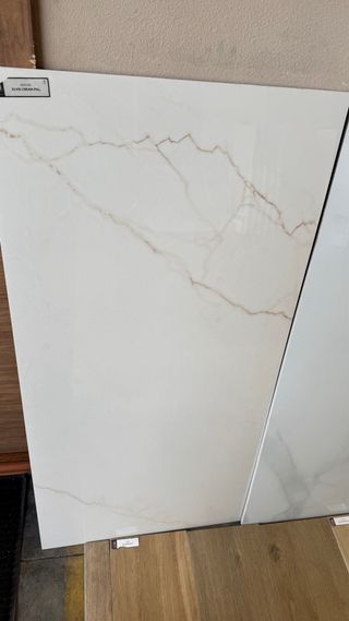 SUELO PORCELÁNICO BRILLO PULIDO