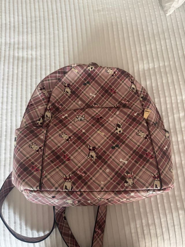 Mochila monísima con estampado de perros