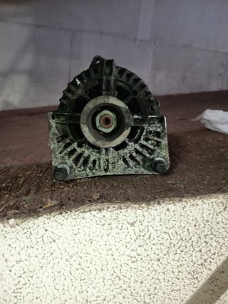 Alternador Valeo Renault Scenic 14V 50/110A