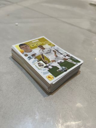 69 cromos Liga Este 2020-21