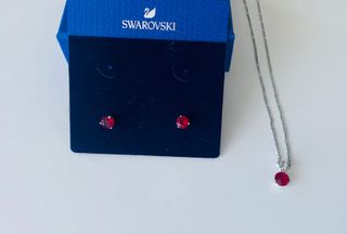 Conjunto Swarovski – Collar + Pendientes 