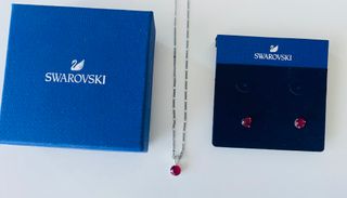 Conjunto Swarovski – Collar + Pendientes 
