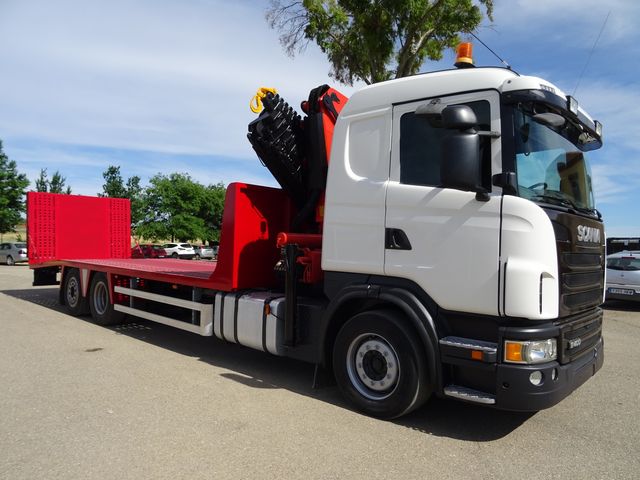 SCANIA G 400 - PORTAMAQUINAS
