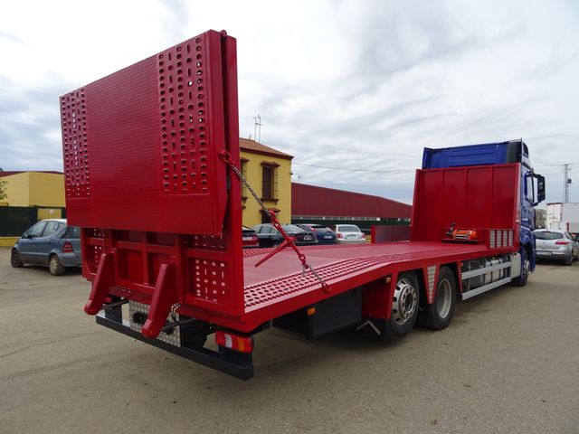 Mercedes-Benz ACTROS 25 40-PORTAMAQUINAS