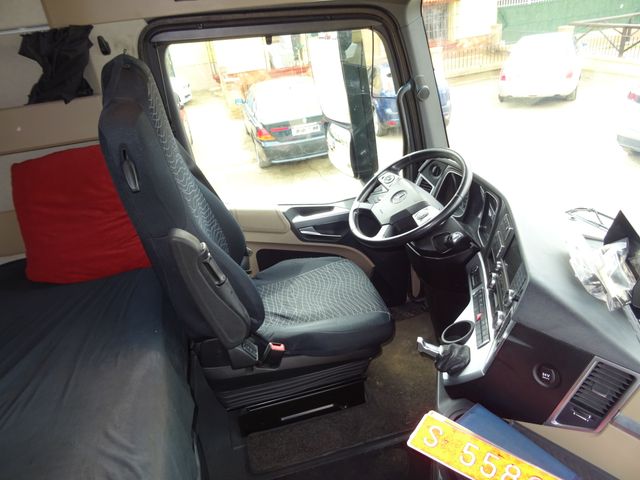 Mercedes-Benz ACTROS 25 40-PORTAMAQUINAS