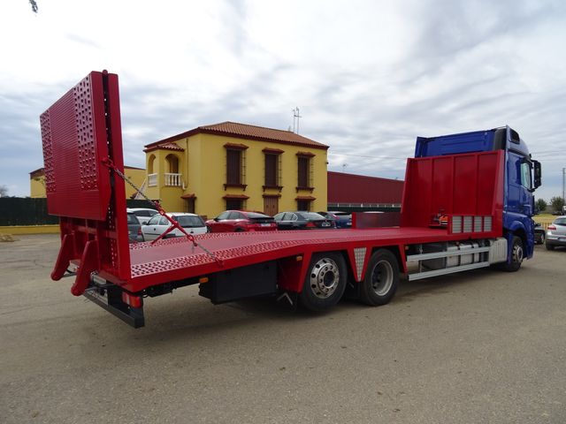 Mercedes-Benz ACTROS 25 40-PORTAMAQUINAS