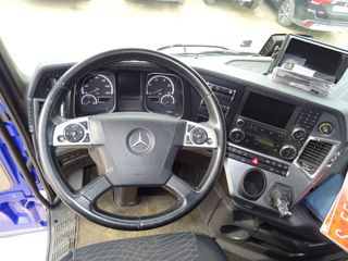 Mercedes-Benz ACTROS 25 40-PORTAMAQUINAS