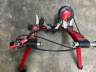 Rodillo de entrenamiento para bicicleta