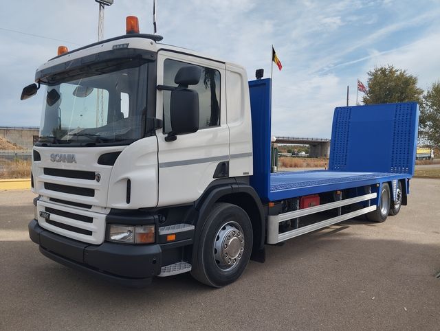 SCANIA P 380-PORTAMAQUINAS