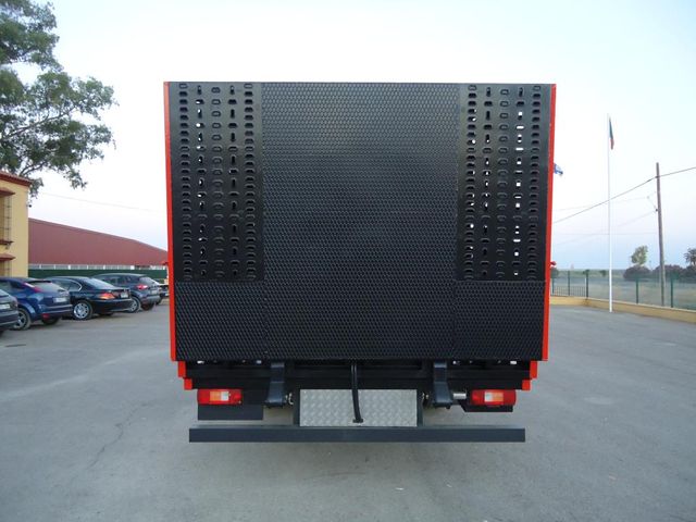 Volvo FM 12 380-PORTAMAQUINAS
