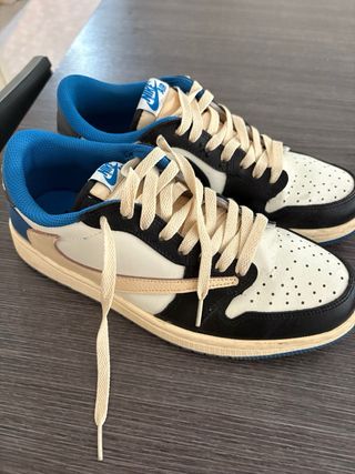 Nike Travis Scott Fragment